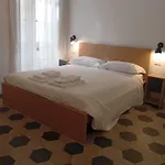 E Rosaroll 3* Νάπολη