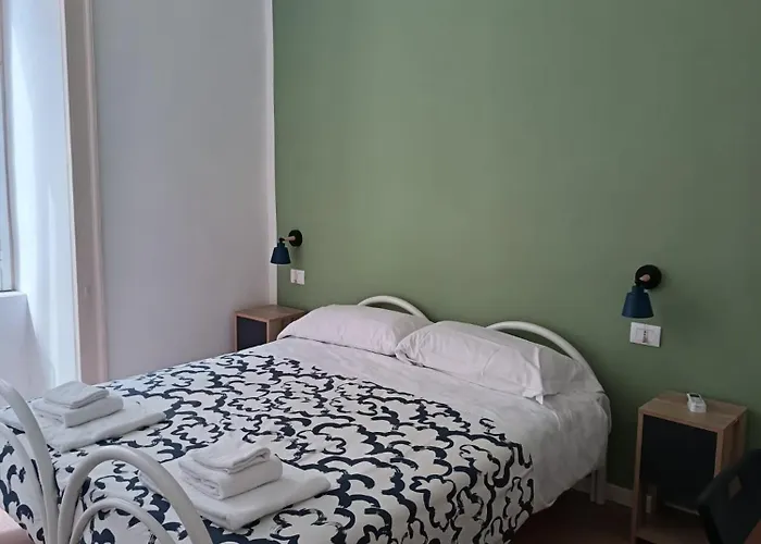 E Rosaroll 3* Неаполь