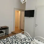 E Rosaroll بيت ضيافة نابولي