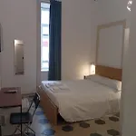 بيت ضيافة E Rosaroll