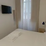 E Rosaroll نابولي
