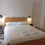 بيت ضيافة E Rosaroll 3*