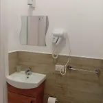 E Rosaroll بيت ضيافة