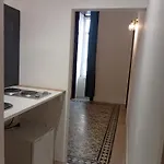 بيت ضيافة E Rosaroll 3*