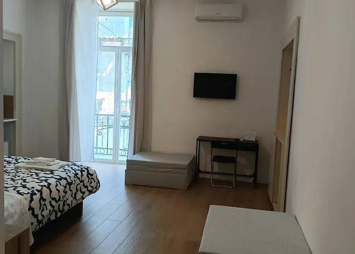 E Rosaroll Πανσιόν 3*