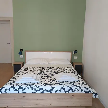 E Rosaroll Pensjonat