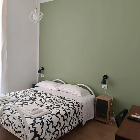 E Rosaroll Pensjonat 3*