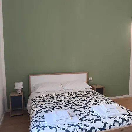 E Rosaroll Pensjonat Neapol