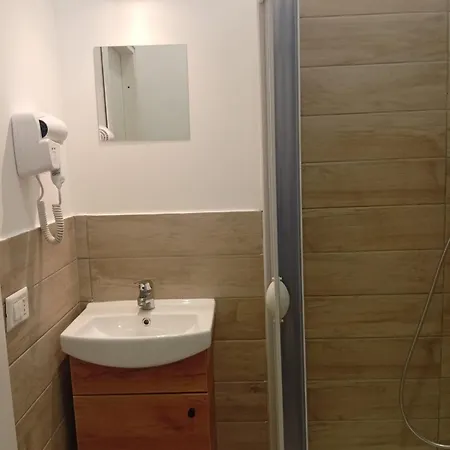 E Rosaroll 3* Napels