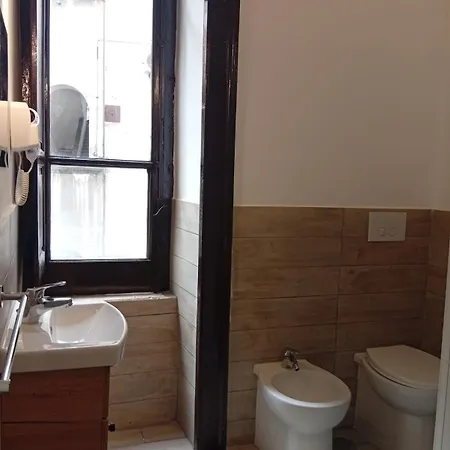 E Rosaroll Pensjonat 3*