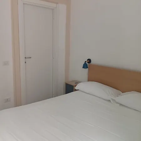 E Rosaroll Pensjonat 3*